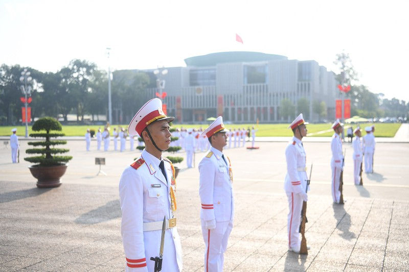 lanh dao dang, nha nuoc vao lang vieng chu tich ho chi minh hinh 5