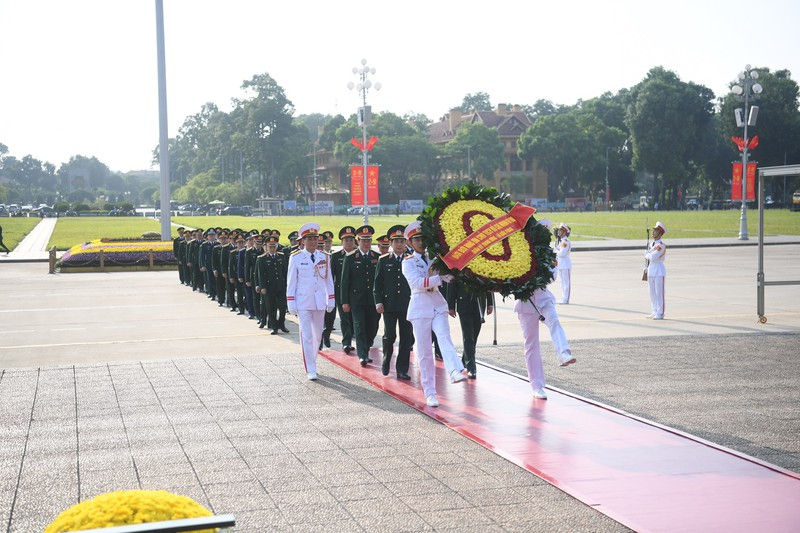 lanh dao dang, nha nuoc vao lang vieng chu tich ho chi minh hinh 6