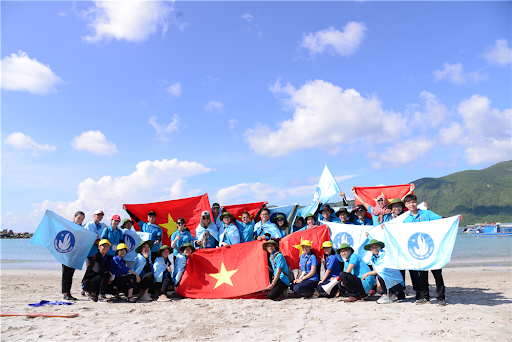 Sinh viên Việt Nam với biển đảo Tổ quốc Sinh viên Việt Nam với biển đảo Tổ quốc