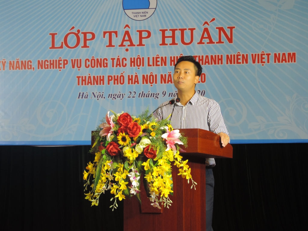 Đồng chí Nguyễn Đức Tiến, Ủy viên Ban chấp hành Trung ương Đoàn, Phó Bí thư Thành đoàn, Chủ tịch Hội LHTN Việt Nam thành phố Hà Nội phát biểu tại chương trình Đồng chí Nguyễn Đức Tiến, Ủy viên Ban chấp hành Trung ương Đoàn, Phó Bí thư Thành đoàn, Chủ tịch Hội LHTN Việt Nam thành phố Hà Nội phát biểu tại chương trình