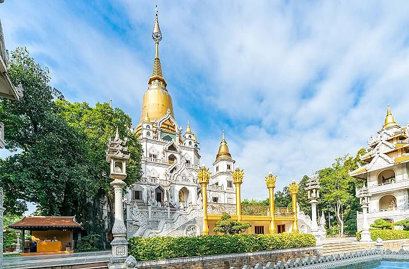 Nét kiến trúc theo phong cách Thái Lan của ngôi chùa trong Top đẹp nhất thế giới