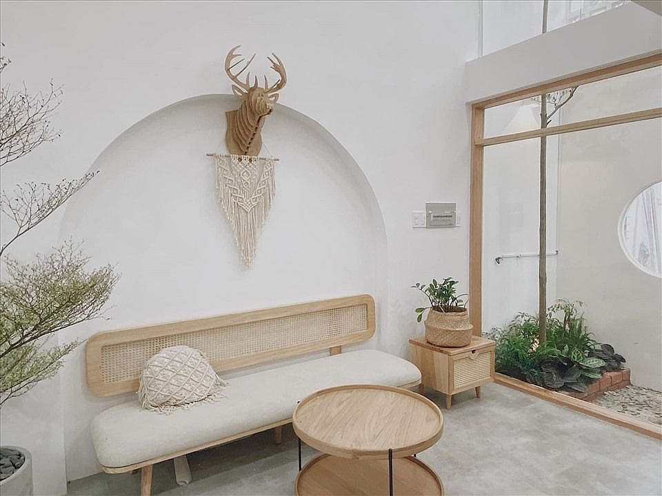 Căn nhà 40m2 đầy đủ tiện ích, tràn ánh sáng