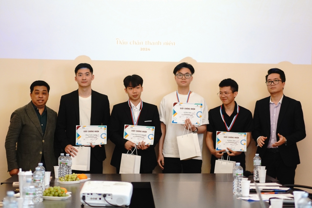 Hơn 650 người tham gia giải chạy do Hội Sinh viên Việt Nam tại Nga tổ chức