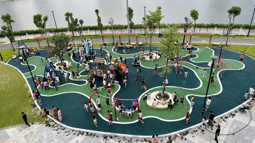 Bạn nhỏ Thủ đô hòa mình trong không gian sáng tạo Cung Thiếu nhi Hà Nội Khám phá cung thiếu nhi hiện đại bậc nhất Việt Nam