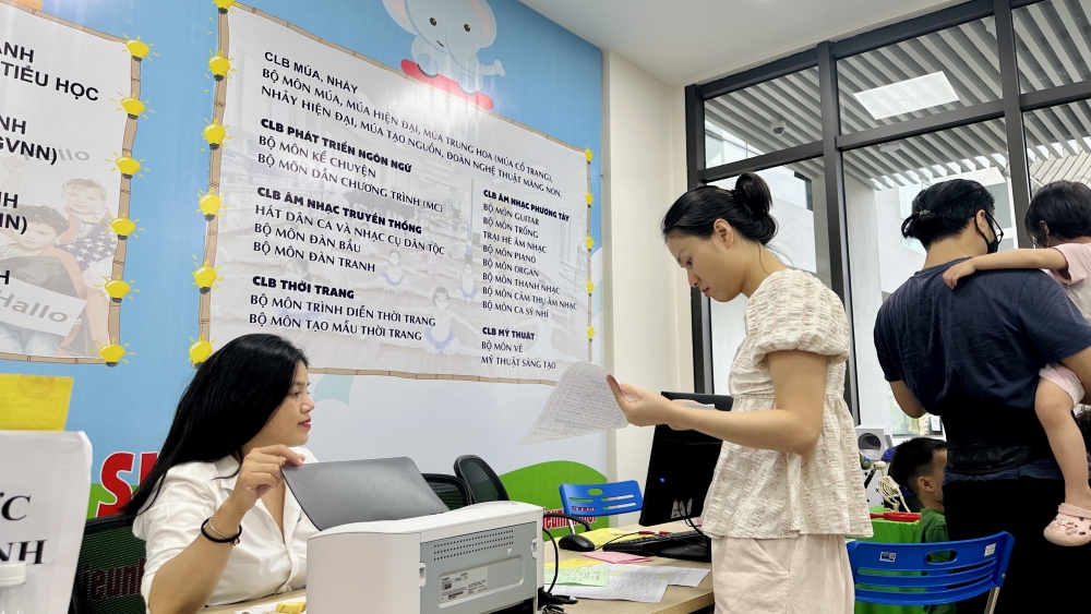 Bạn nhỏ Thủ đô hòa mình trong không gian sáng tạo Cung Thiếu nhi Hà Nội Bạn nhỏ Thủ đô hòa mình trong không gian sáng tạo Cung Thiếu nhi Hà Nội