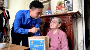 Tri ân sâu sắc đến các mẹ Việt Nam anh hùng, thương bệnh binh