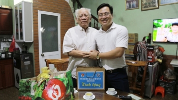 Tuổi trẻ tri ân lão thành cách mạng, thương bệnh binh tham gia chiến đấu tại Lào