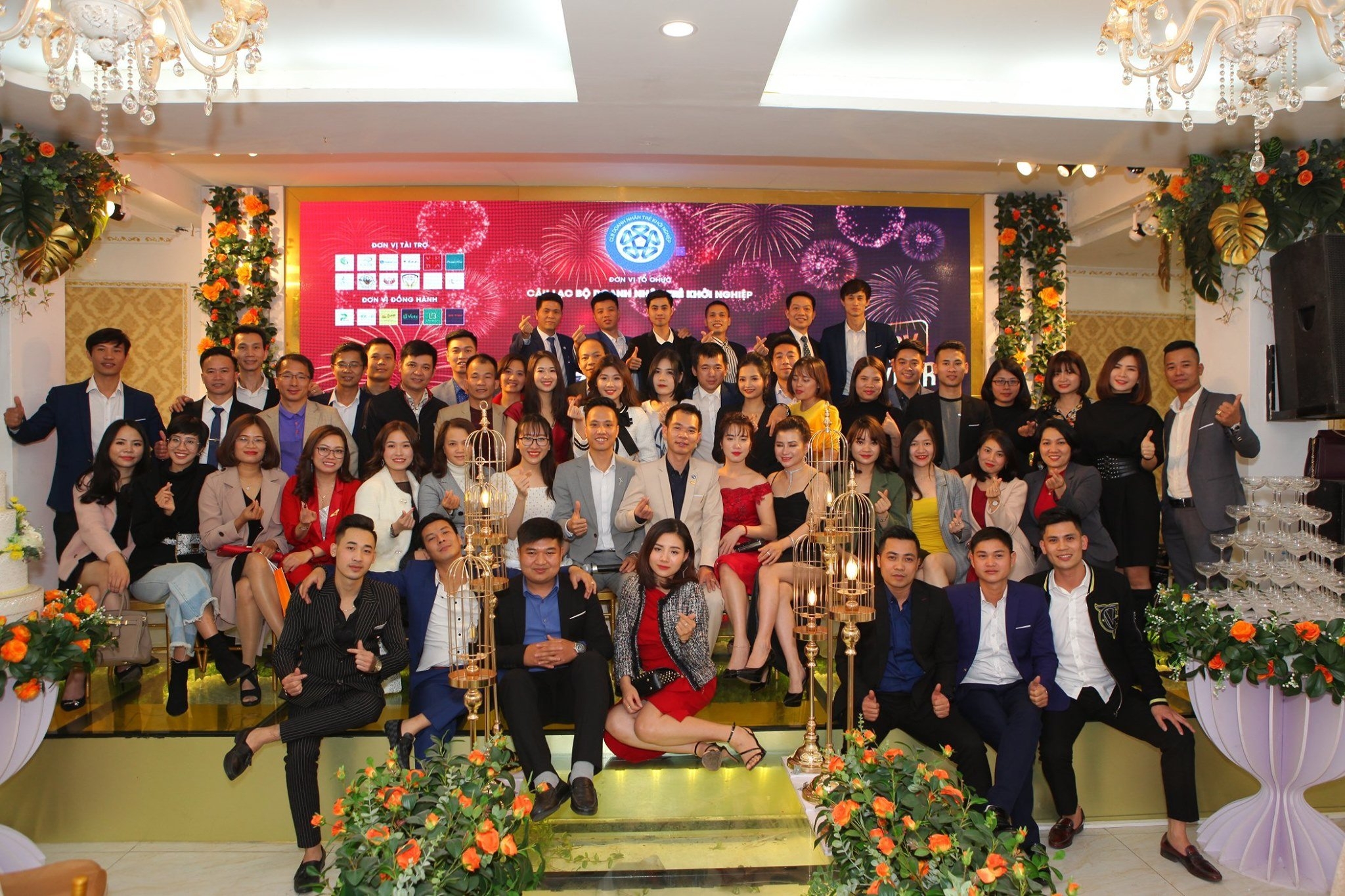 Dạ tiệc tất niên được mong đợi nhất của giới doanh nhân, khởi nghiệp trẻ