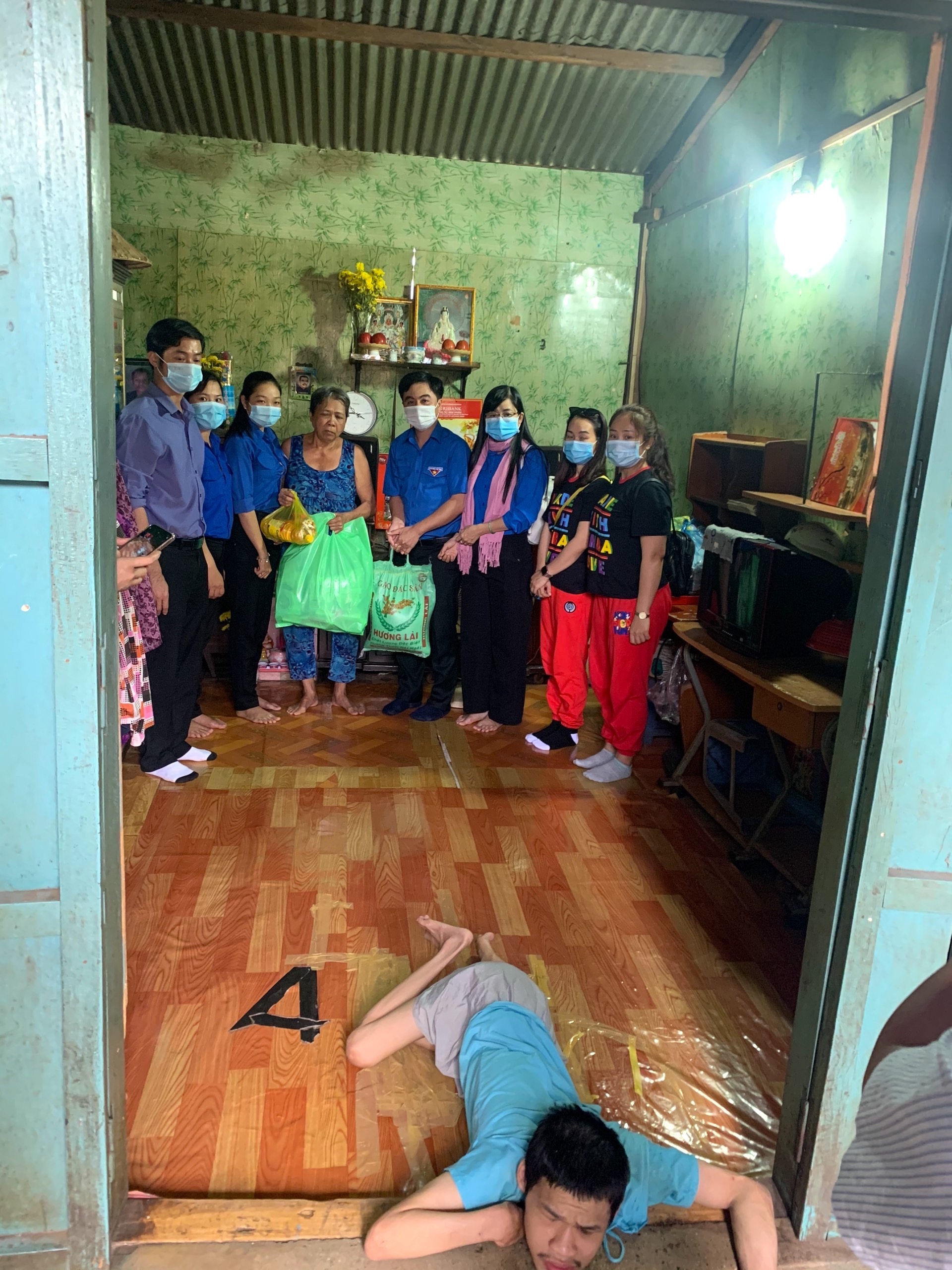 Doanh nghiệp cùng giới trẻ mang mùa Xuân đến sớm với người yếu thế trong mùa dịch