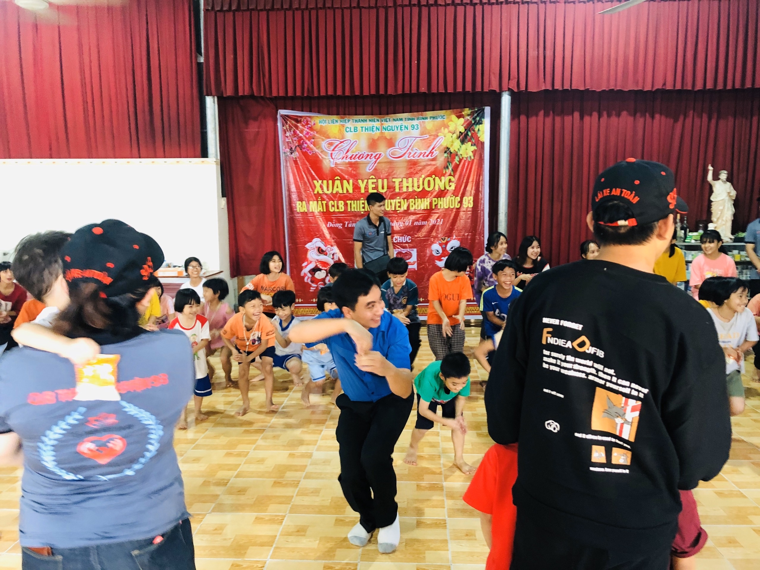 Doanh nghiệp cùng giới trẻ mang mùa Xuân đến sớm với người yếu thế trong mùa dịch