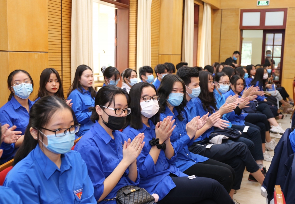 Đông đảo đoàn viên, thanh niên tham gia chương trình
