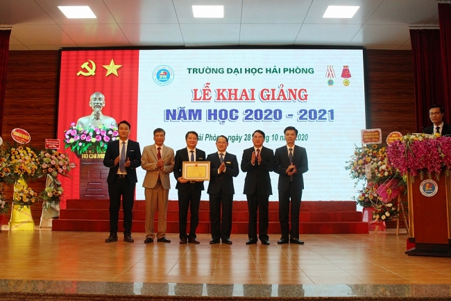 vinh danh phong trao khoi nghiep cua truong dh hai phong