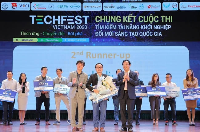 nen tang startup ve giao duc lot top 3 techfest 2020