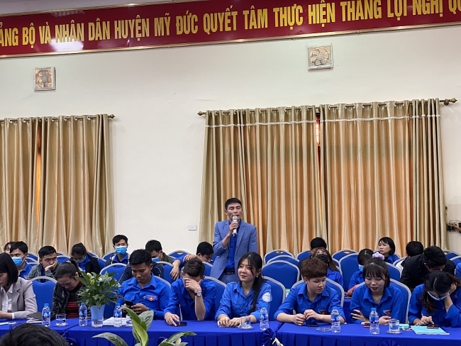 tiep suc khoi nghiep cho thanh nien ngoai thanh ha noi