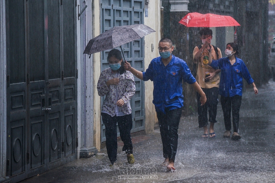 Màu áo thân yêu...