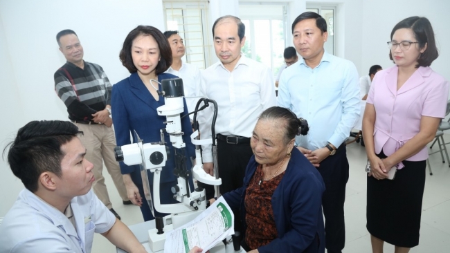 Hơn 63.000 người dân xã Quang Minh được khám sức khỏe miễn phí