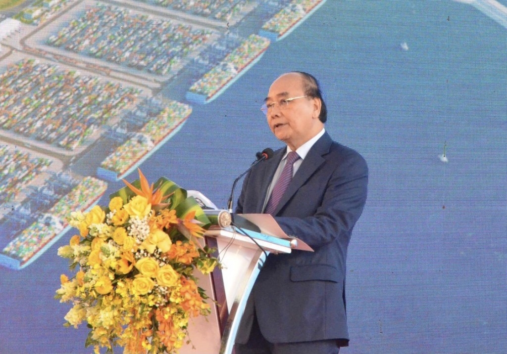 Chủ tịch nước Nguyễn Xuân Phúc phát biểu tại lễ khởi công