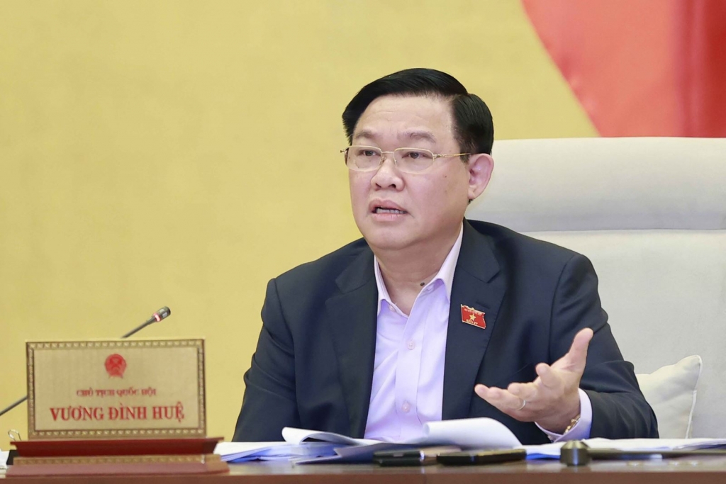 Chủ tịch Quốc hội Vương Đình Huệ phát biểu tại Phiên họp (Ảnh: Doãn Tấn/TTXVN)