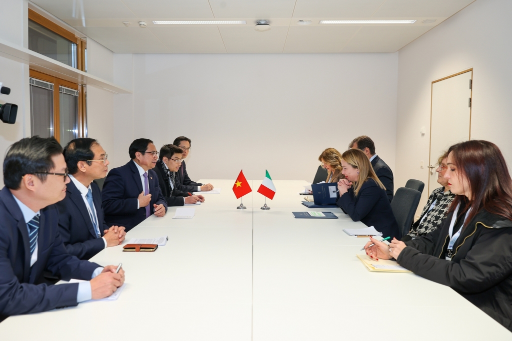 Thủ tướng đề nghị Italy sớm phê chuẩn Hiệp định Bảo hộ đầu tư Việt Nam - EU (Ảnh: VGP/Nhật Bắc)