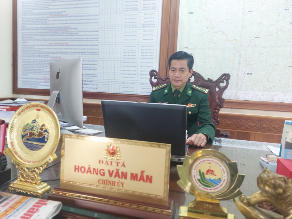 Bộ đội Biên phòng Quảng Nam chăm lo Tết cho đồng bào vùng biên